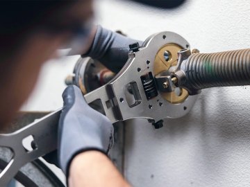 New: Our Spring Winding Tools Surewinder and Brutewinder