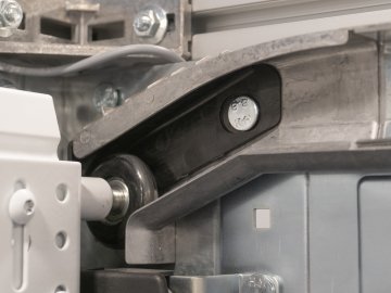 New: top-curve roller position displacer (235226)